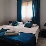 St Julian\'S Twin Room In A Private House